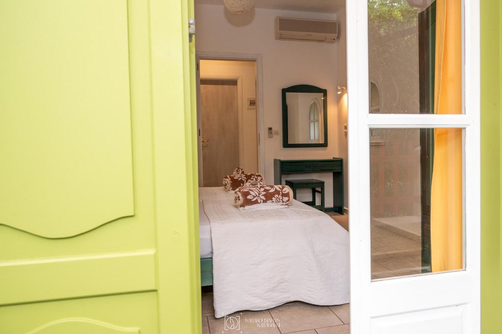 Appartement Pleiades Samos à Marathókampos Extérieur photo